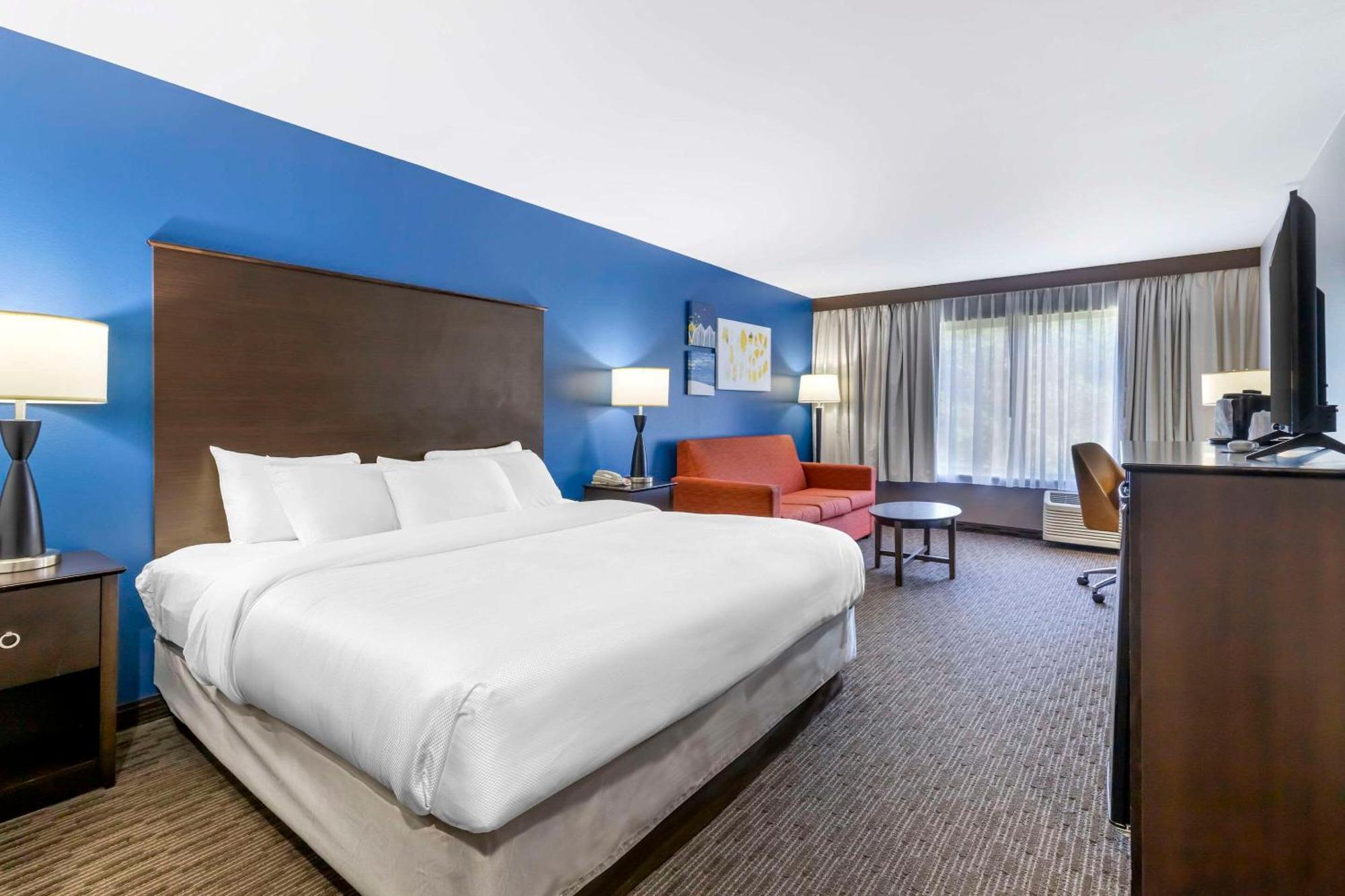 Comfort Inn & Suites New Lisbon Экстерьер фото